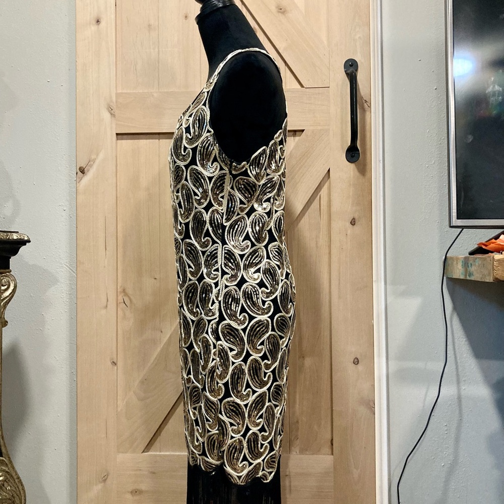 Black and Gold Sleeveless Sheath Dress Fringe Paisley Sequins - Picture 7 of 15